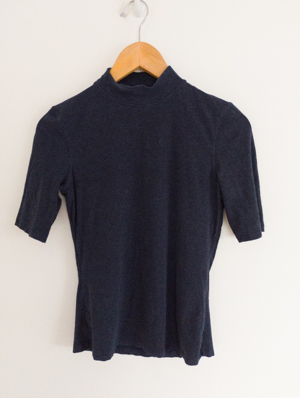 KIT AND ACE Technical Cashmere Mock Neck Elbow Sleeve Top Size 6